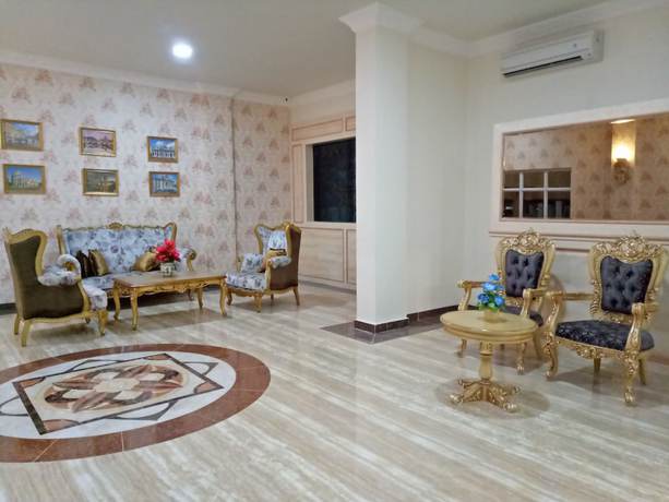 Imagen de los interiores del Hotel Grand Town Mandai. Foto 11