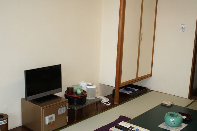 Imagen de la habitación del Hotel Grand Toya. Foto 7