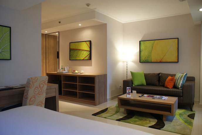 Imagen de la habitación del Hotel Grand Tropic Suites. Foto 6