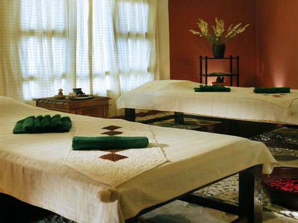 Imagen de los interiores del Hotel Grand Tropic Suites. Foto 20