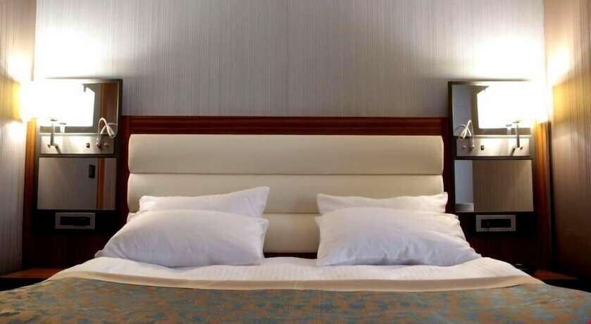 Imagen de la habitación del Hotel Grand Turkuaz. Foto 6