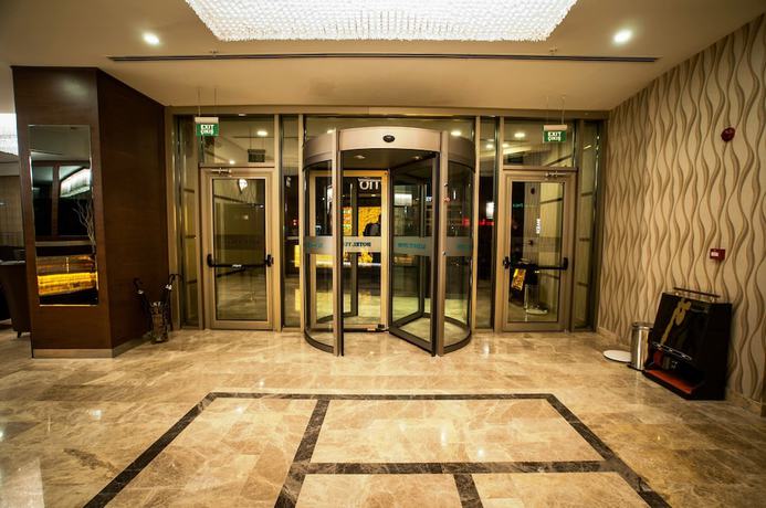 Imagen de los interiores del Hotel Grand Turkuaz. Foto 19