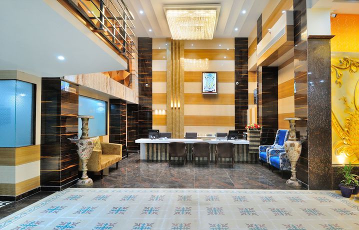 Imagen de los interiores del Hotel Grand Uddhav. Foto 15