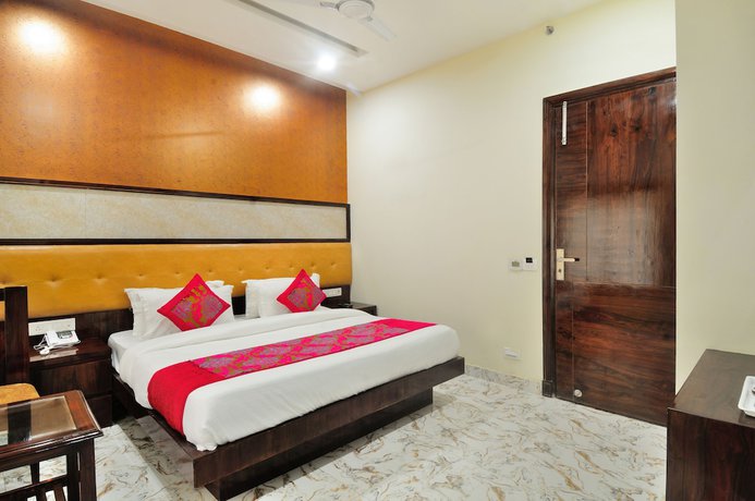 Imagen de la habitación del Hotel Grand Uddhav. Foto 7