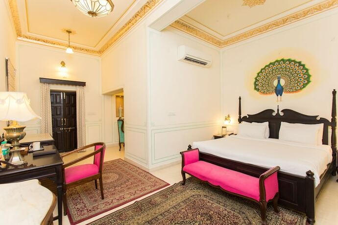 Imagen de la habitación del Hotel Grand Uniara. Foto 13