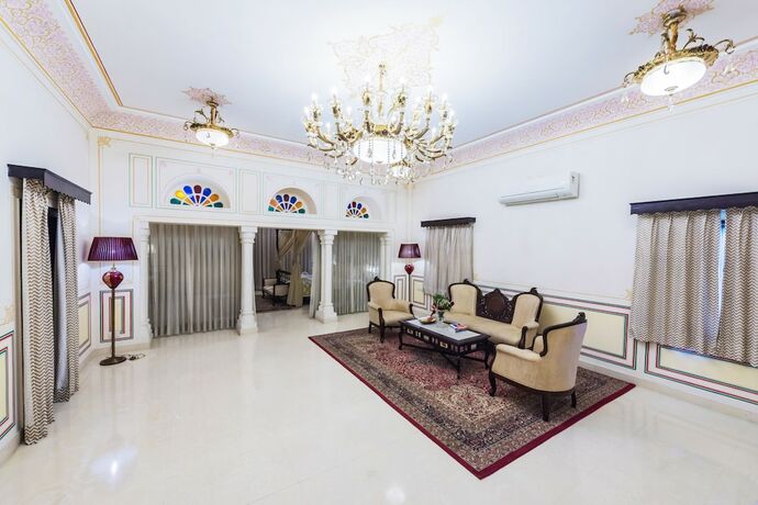 Imagen de la habitación del Hotel Grand Uniara. Foto 18