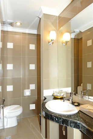 Imagen de la habitación del Hotel Grand United Ahlone Branch. Foto 10