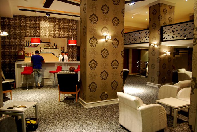 Imagen de los exteriores del Hotel Grand Urfa, Sanliurfa. Foto 16