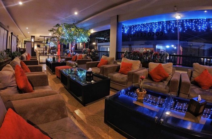 Imagen de los exteriores del Hotel Grand Ussu And Convention. Foto 8