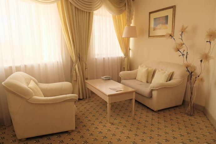 Imagen de la habitación del Hotel Grand Valentina. Foto 14