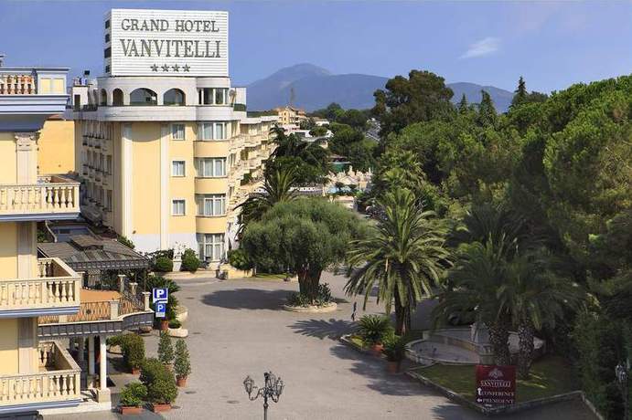 Imagen general del Hotel Grand Vanvitelli. Foto 5