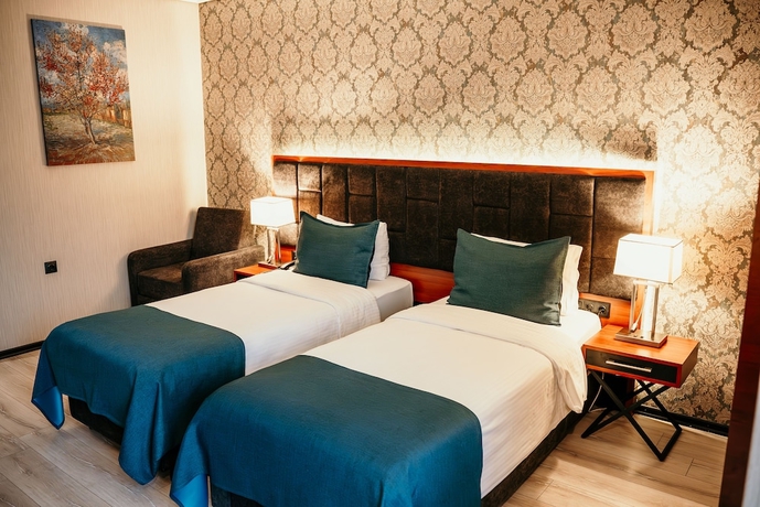 Imagen de la habitación del Hotel Grand Vaves Otel. Foto 2