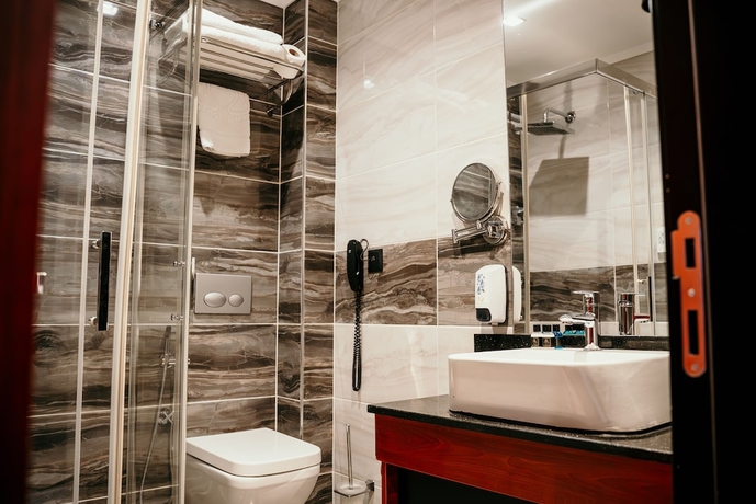Imagen de la habitación del Hotel Grand Vaves Otel. Foto 9