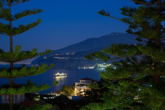 Imagen general del Hotel Grand Vesuvio, Sorrento. Foto 2