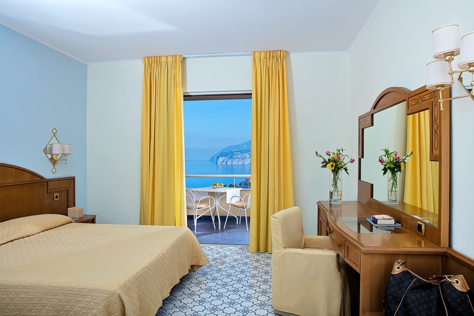 Imagen general del Hotel Grand Vesuvio, Sorrento. Foto 3