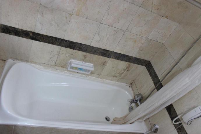 Imagen de la habitación del Hotel Grand Victoria, Samarinda. Foto 5