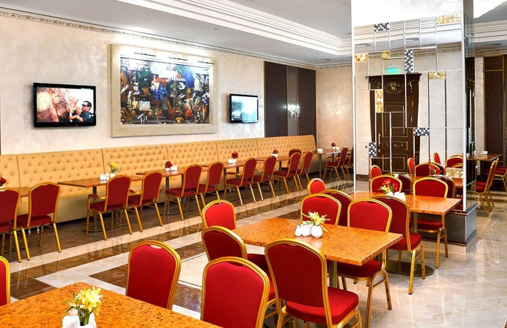 Imagen del bar/restaurante del Hotel Grand Vidgof. Foto 3