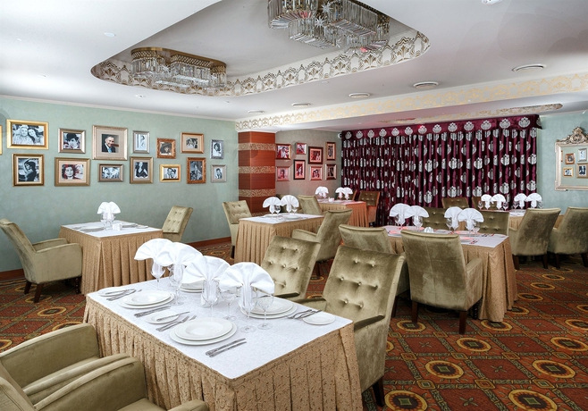 Imagen del bar/restaurante del Hotel Grand Vidgof. Foto 4