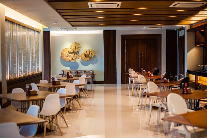 Imagen del bar/restaurante del Hotel Grand Vientiane. Foto 3