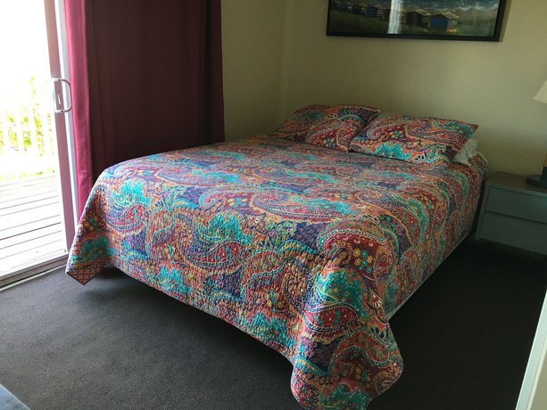 Imagen de la habitación del Hotel Grand View Motel. Foto 11