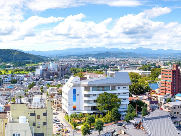Imagen de los exteriores del Hotel Grand View Takasaki. Foto 16