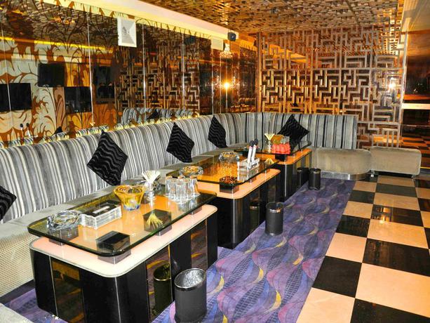 Imagen del bar/restaurante del Hotel Grand View, Tianjin. Foto 2