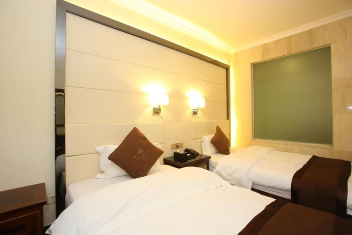 Imagen de la habitación del Hotel Grand Villa. Foto 2