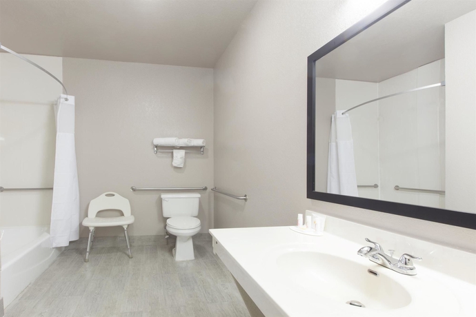 Imagen de la habitación del Hotel Grand Villa Inn Galleria. Foto 8