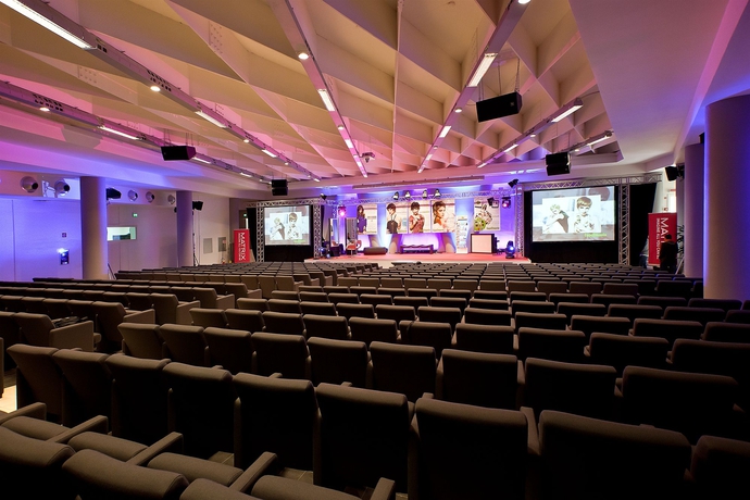 Imagen de los interiores del Hotel Grand Villa Itria. Foto 9