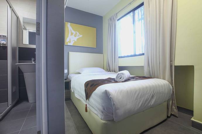 Imagen de la habitación del Hotel Grand Village. Foto 7