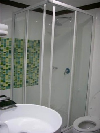 Imagen de la habitación del Hotel Grand Visanu. Foto 6
