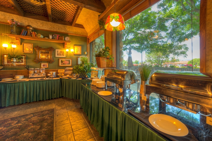 Imagen del bar/restaurante del Hotel Grand Vista. Foto 11