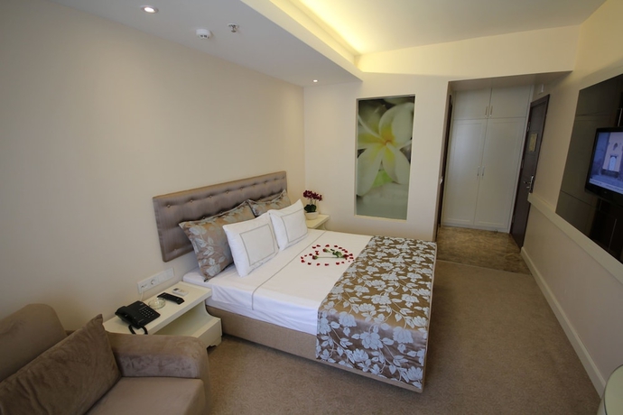 Imagen de la habitación del Hotel Grand Washington. Foto 13