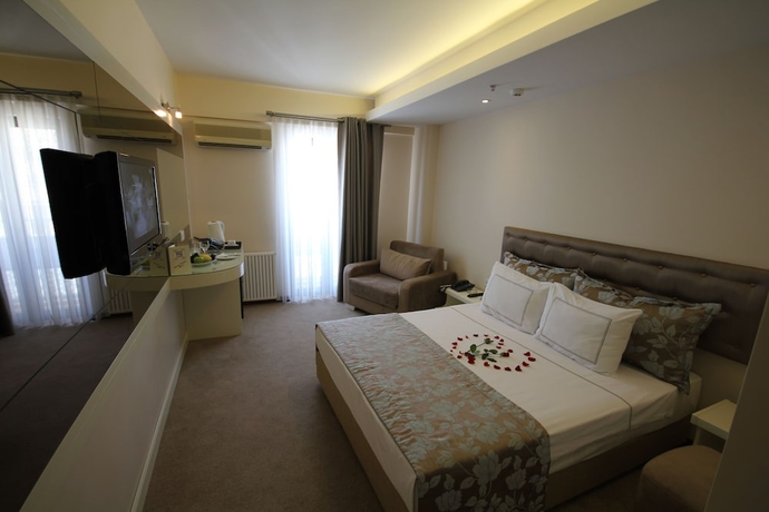 Imagen de la habitación del Hotel Grand Washington. Foto 14