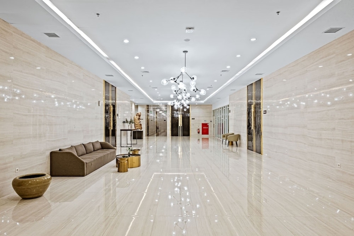 Imagen de los interiores del Hotel Grand Whiz Megamas Manado. Foto 13