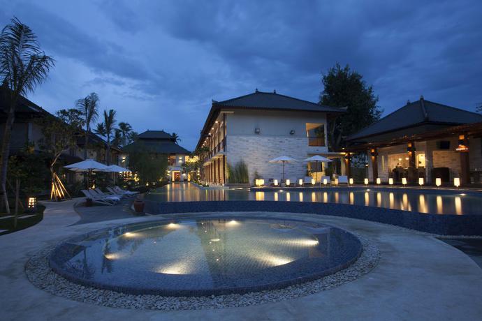 Imagen general del Hotel Grand Whiz Nusa Dua. Foto 8