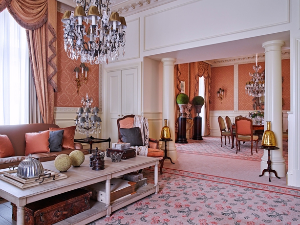 Imagen de los interiores del Hotel Grand Wien. Foto 14