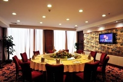 Imagen del bar/restaurante del Hotel Grand Winner International Hot Spring Garden. Foto 2