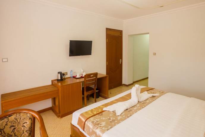 Imagen de la habitación del Hotel Grand Winston. Foto 8