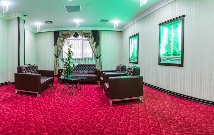 Imagen de los interiores del Hotel Grand Work. Foto 18