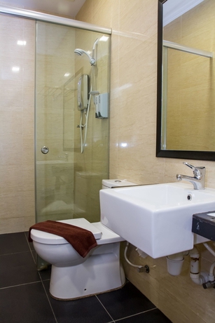 Imagen de la habitación del Hotel Grand World. Foto 4