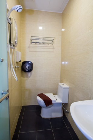 Imagen de la habitación del Hotel Grand World. Foto 14