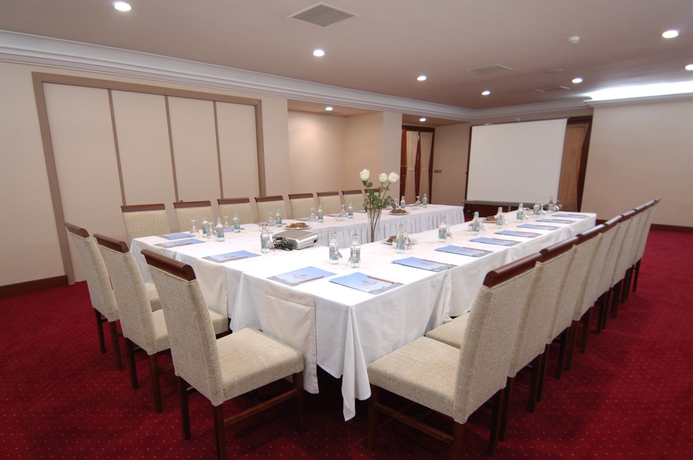 Imagen de los interiores del Hotel Grand Yavuz. Foto 11