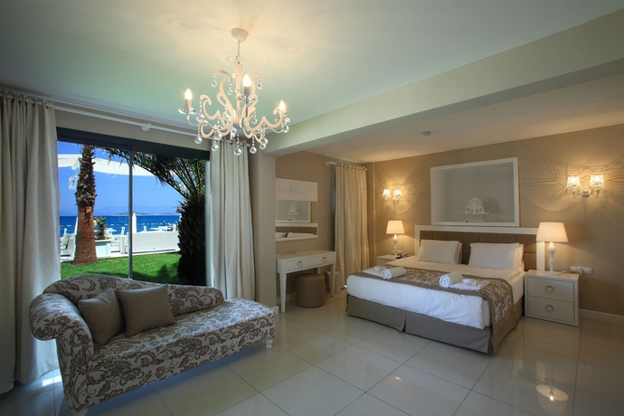 Imagen de la habitación del Hotel Grand Yazıcı Torba Beach Club. Foto 5