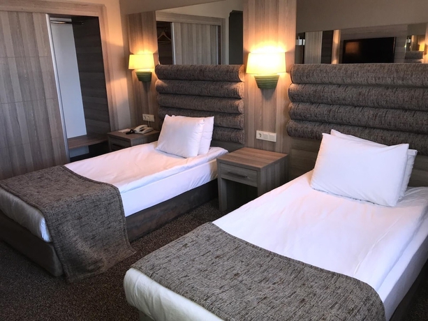Imagen de la habitación del Hotel Grand Yazıcı Uludağ. Foto 1