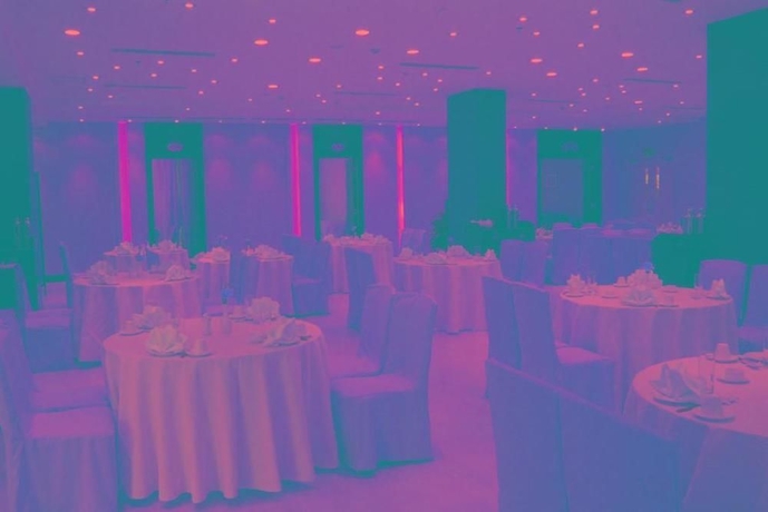 Imagen del bar/restaurante del Hotel Grand You You. Foto 5