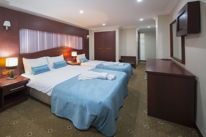 Imagen de la habitación del Hotel Grand Zentrum. Foto 5