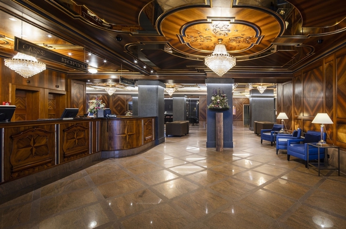 Imagen de los interiores del Hotel Grand Zermatterhof. Foto 15