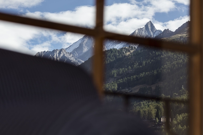 Imagen de la habitación del Hotel Grand Zermatterhof. Foto 12
