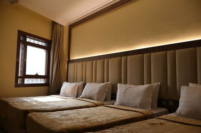 Imagen de la habitación del Hotel Grand Zowar. Foto 6